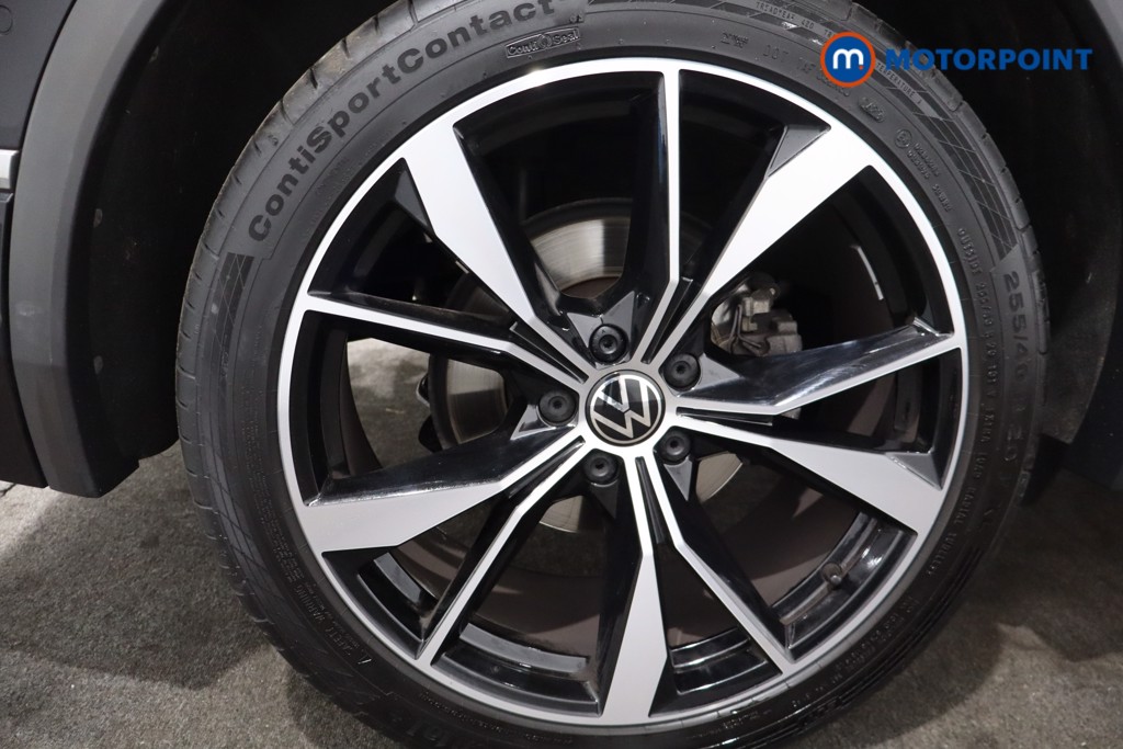Volkswagen Tiguan R-Line Automatic Diesel SUV - Stock Number (1561400) - 9th supplementary image