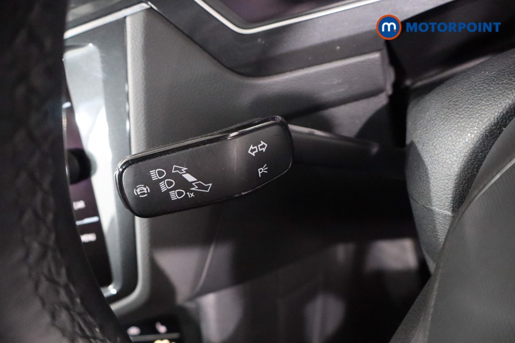 Volkswagen Tiguan R-Line Automatic Diesel SUV - Stock Number (1561400) - 17th supplementary image