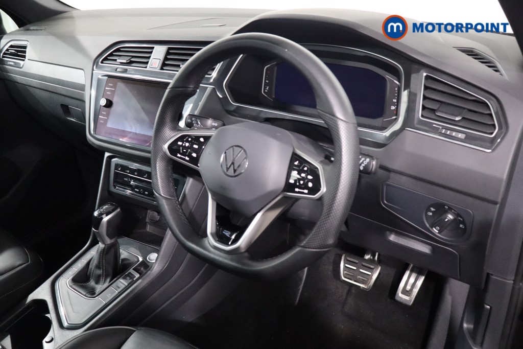 Volkswagen Tiguan R-Line Automatic Diesel SUV - Stock Number (1561400) - 26th supplementary image