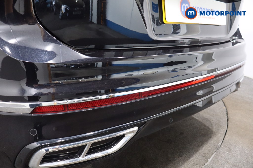Volkswagen Tiguan R-Line Automatic Diesel SUV - Stock Number (1561400) - 37th supplementary image