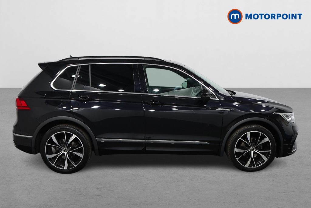Volkswagen Tiguan R-Line Automatic Diesel SUV - Stock Number (1561400) - Drivers side