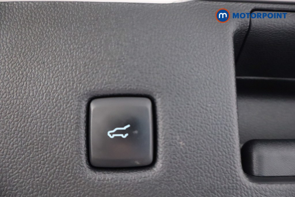 Ford Kuga St-Line X Edition Automatic Petrol Plug-In Hybrid SUV - Stock Number (1561804) - 43rd supplementary image