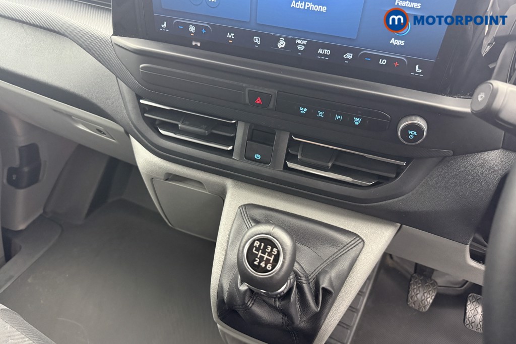 Ford Transit Custom Limited Manual Diesel Panel Van - Stock Number (1561925) - 3rd supplementary image