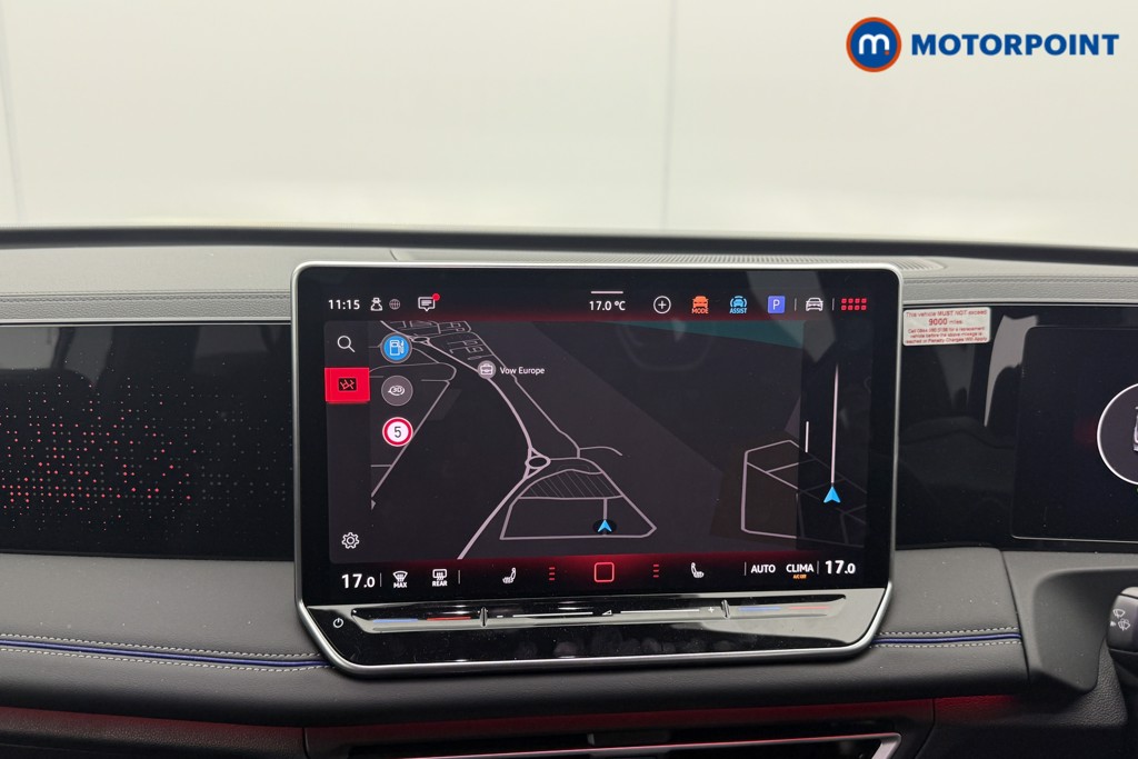 Volkswagen Tiguan R-Line Automatic Diesel SUV - Stock Number (1561930) - 2nd supplementary image