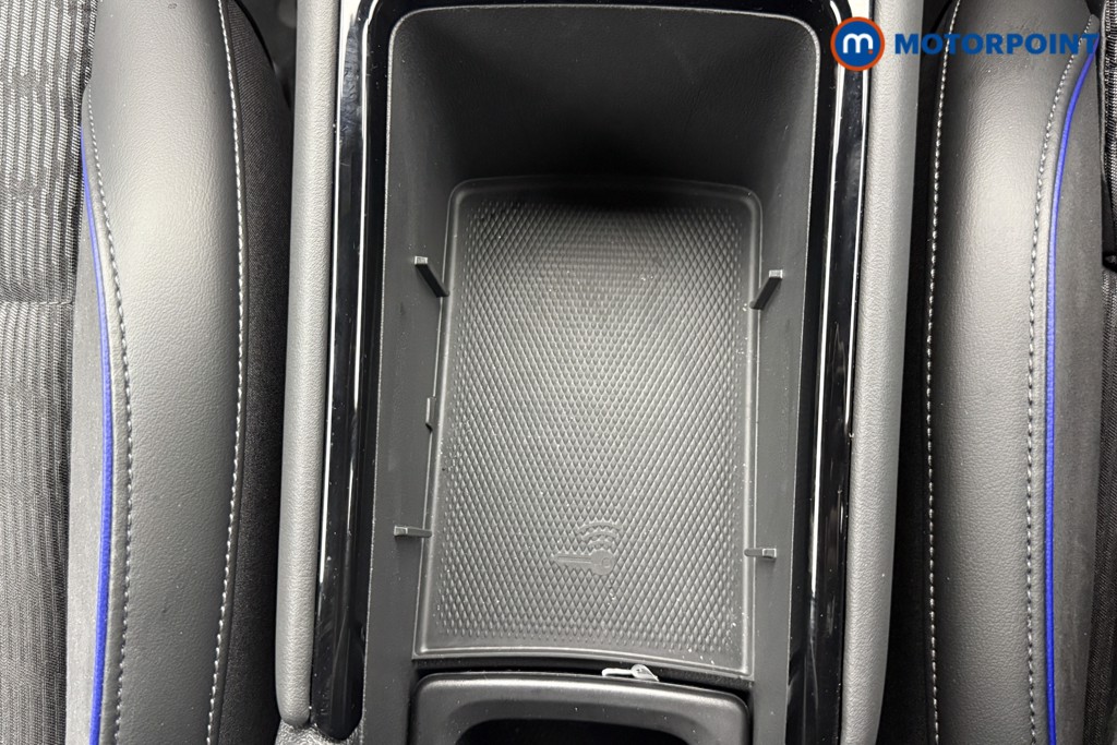 Volkswagen Tiguan R-Line Automatic Diesel SUV - Stock Number (1561930) - 13th supplementary image
