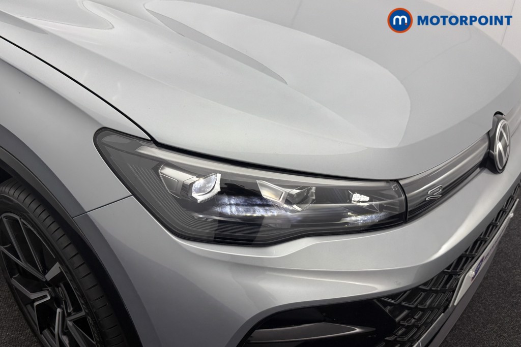 Volkswagen Tiguan R-Line Automatic Diesel SUV - Stock Number (1561930) - 15th supplementary image