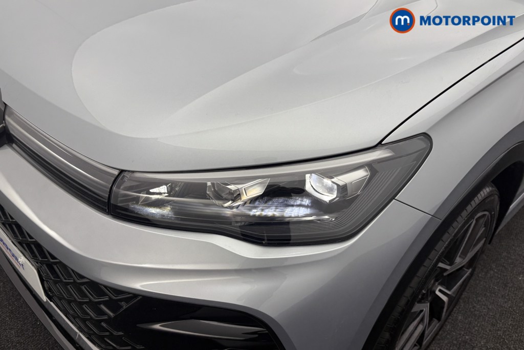 Volkswagen Tiguan R-Line Automatic Diesel SUV - Stock Number (1561930) - 16th supplementary image