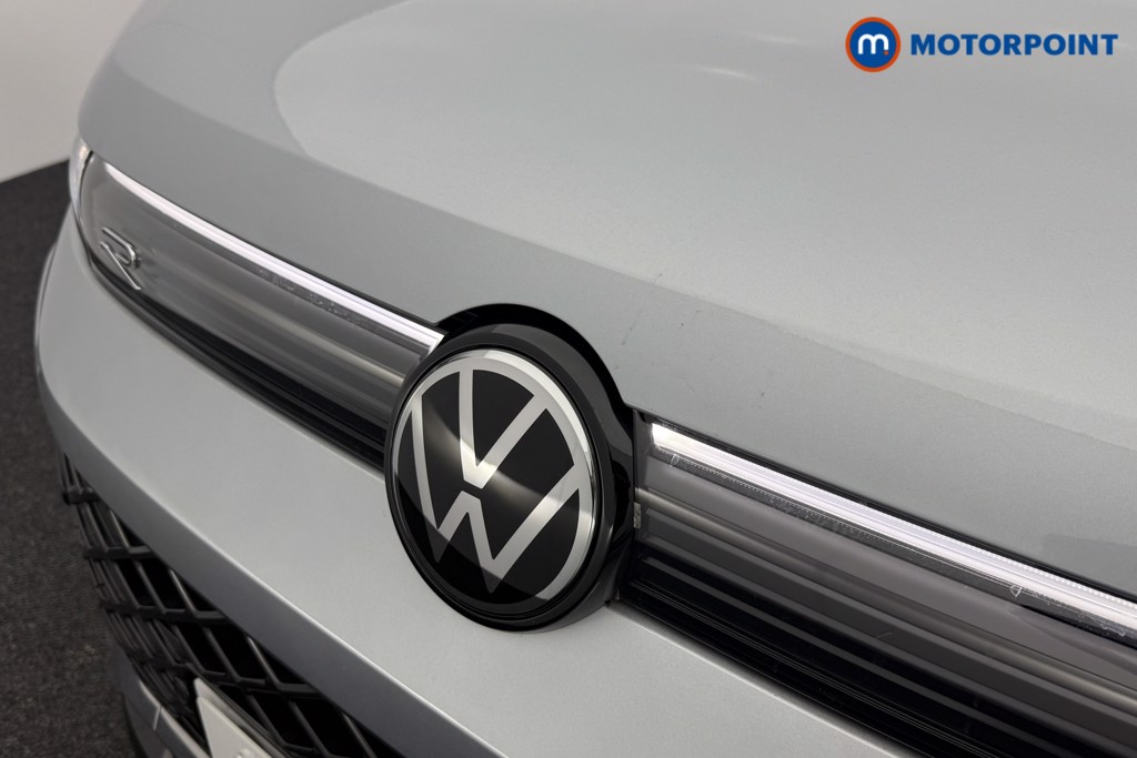 Volkswagen Tiguan R-Line Automatic Diesel SUV - Stock Number (1561930) - 17th supplementary image