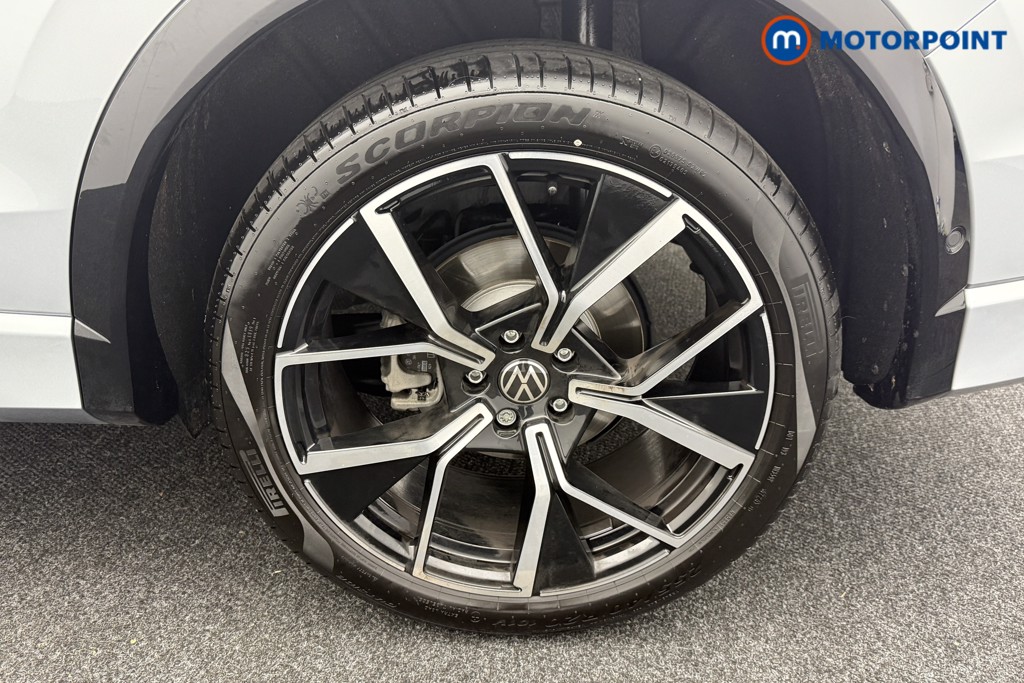 Volkswagen Tiguan R-Line Automatic Diesel SUV - Stock Number (1561930) - 30th supplementary image