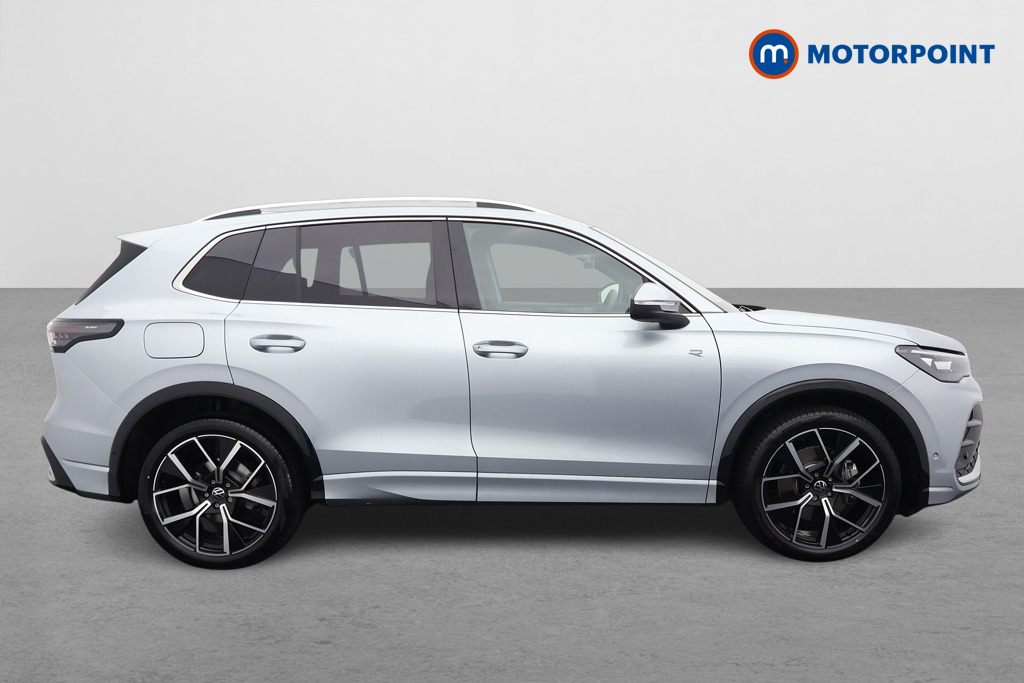 Volkswagen Tiguan R-Line Automatic Diesel SUV - Stock Number (1561930) - Drivers side