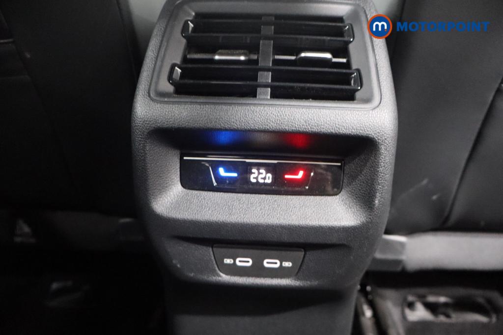 Volkswagen Tiguan R-Line Automatic Diesel SUV - Stock Number (1561933) - 18th supplementary image