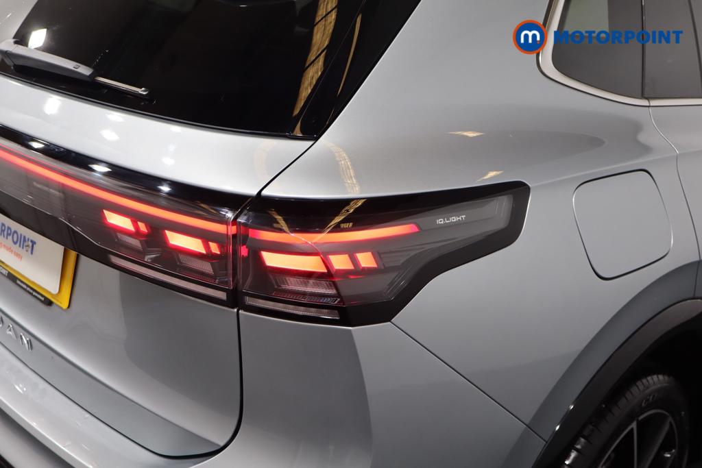 Volkswagen Tiguan R-Line Automatic Diesel SUV - Stock Number (1561933) - 26th supplementary image