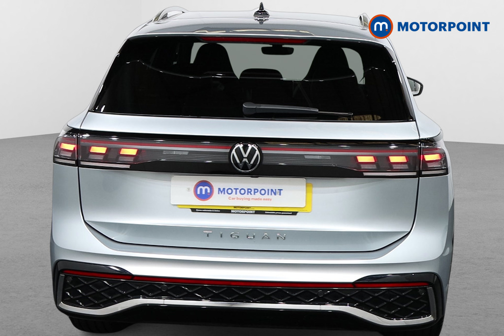 Volkswagen Tiguan R-Line Automatic Diesel SUV - Stock Number (1561933) - Drivers side rear corner
