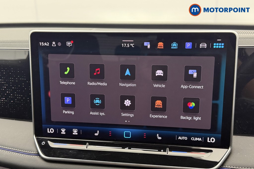 Volkswagen Tiguan R-Line Automatic Diesel SUV - Stock Number (1561935) - 7th supplementary image