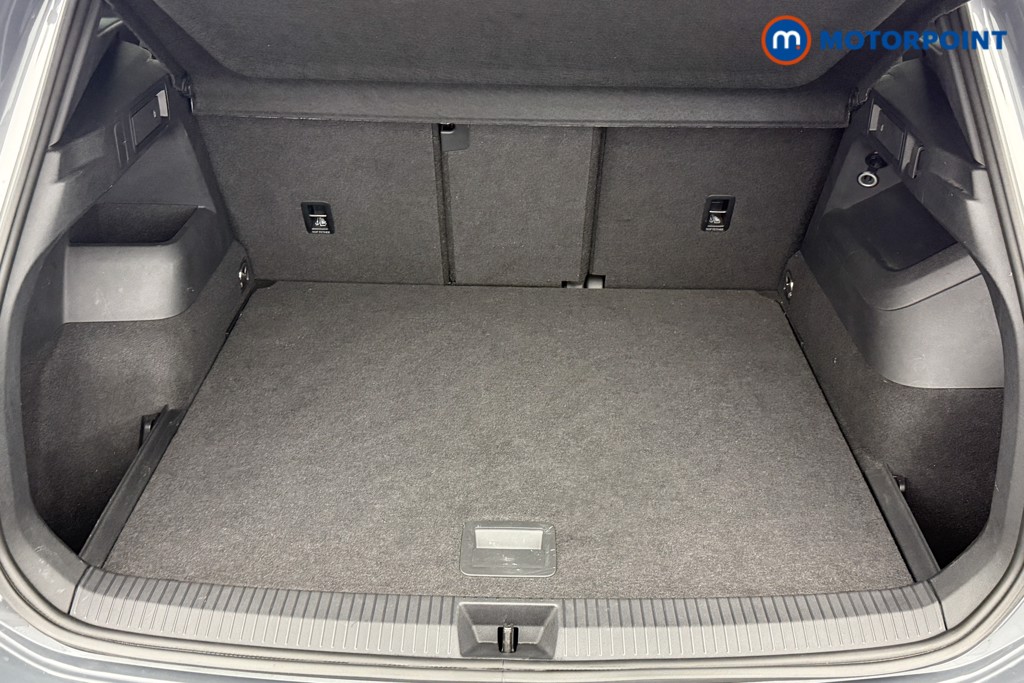Volkswagen Tiguan R-Line Automatic Diesel SUV - Stock Number (1561935) - 26th supplementary image
