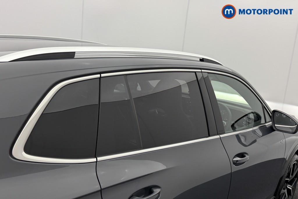 Volkswagen Tiguan R-Line Automatic Diesel SUV - Stock Number (1561935) - 27th supplementary image