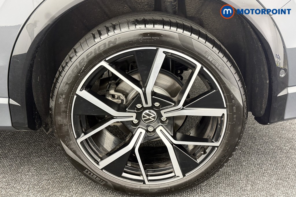 Volkswagen Tiguan R-Line Automatic Diesel SUV - Stock Number (1561935) - 30th supplementary image