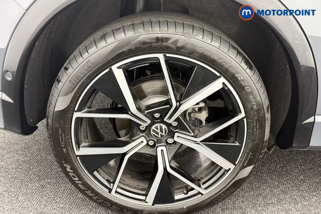 Volkswagen Tiguan R-Line Automatic Diesel SUV - Stock Number (1561935) - 31st supplementary image