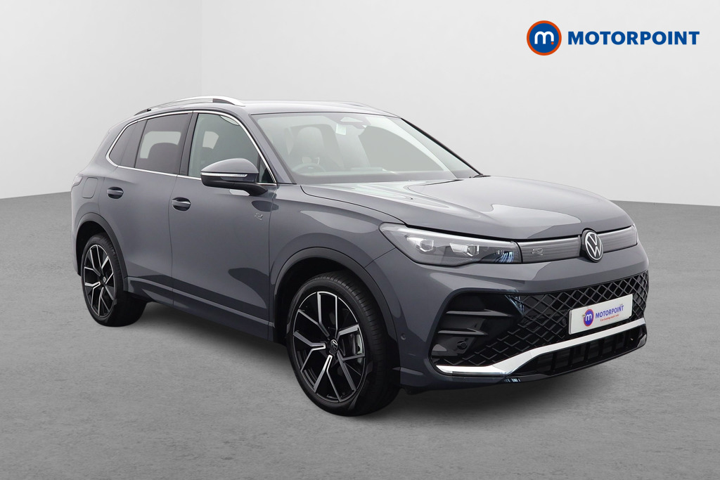 Volkswagen Tiguan R-Line Automatic Diesel SUV - Stock Number (1561935) - Drivers side front corner