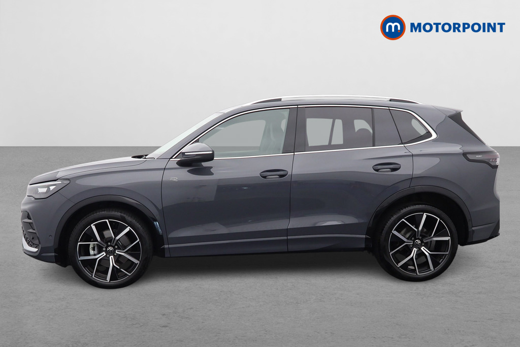 Volkswagen Tiguan R-Line Automatic Diesel SUV - Stock Number (1561935) - Passenger side
