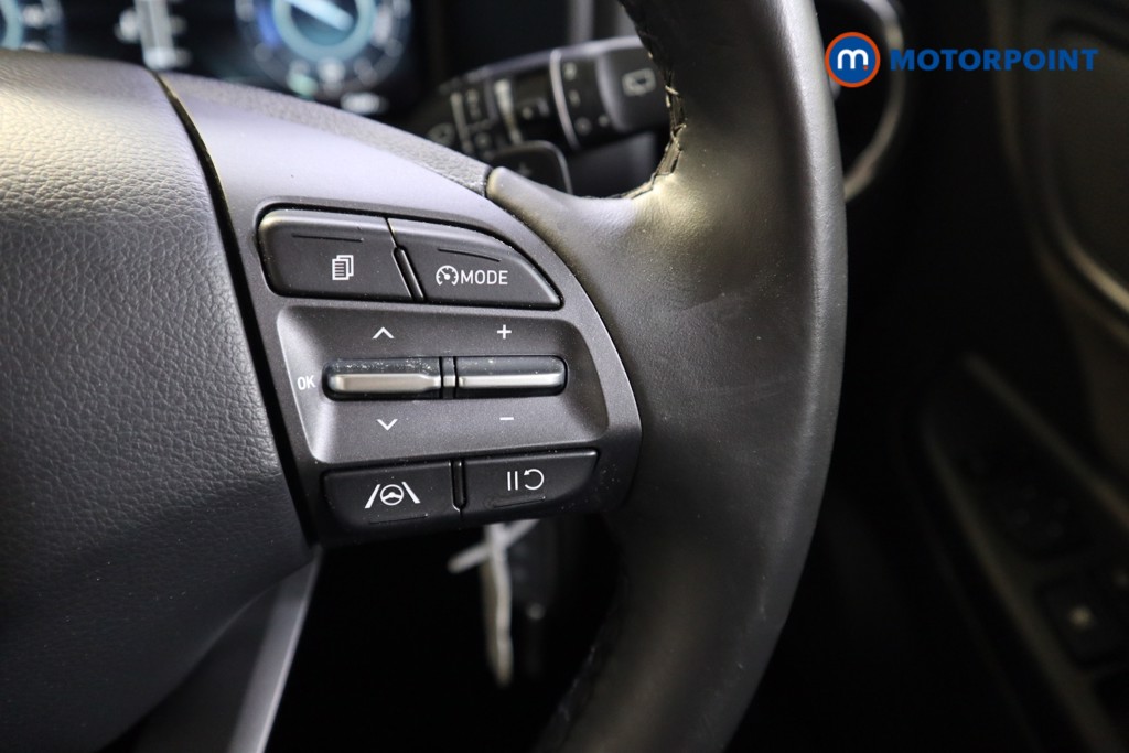 Hyundai Kona Se Connect Automatic Petrol-Electric Hybrid SUV - Stock Number (1561972) - 4th supplementary image