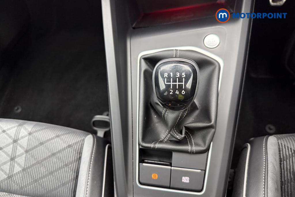 Volkswagen Golf R-Line Manual Petrol Hatchback - Stock Number (1562030) - 22nd supplementary image