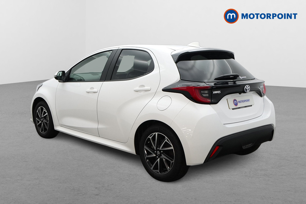Toyota Yaris Design Automatic Petrol-Electric Hybrid Hatchback - Stock Number (1562039) - Passenger side rear corner