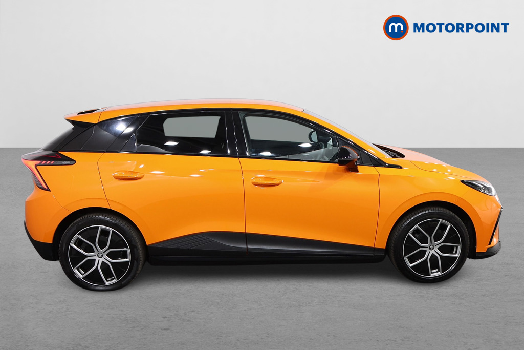 Mg Motor Uk MG4 Trophy Automatic Electric SUV - Stock Number (1562157) - Drivers side