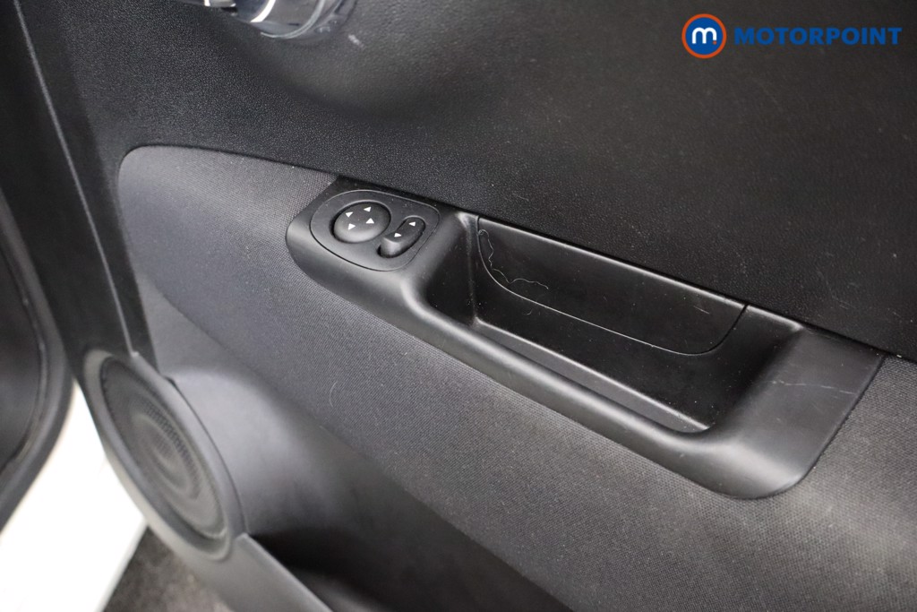 Fiat 500 1.0 Mild Hybrid 3Dr Manual Petrol-Electric Hybrid Hatchback - Stock Number (1562295) - 18th supplementary image