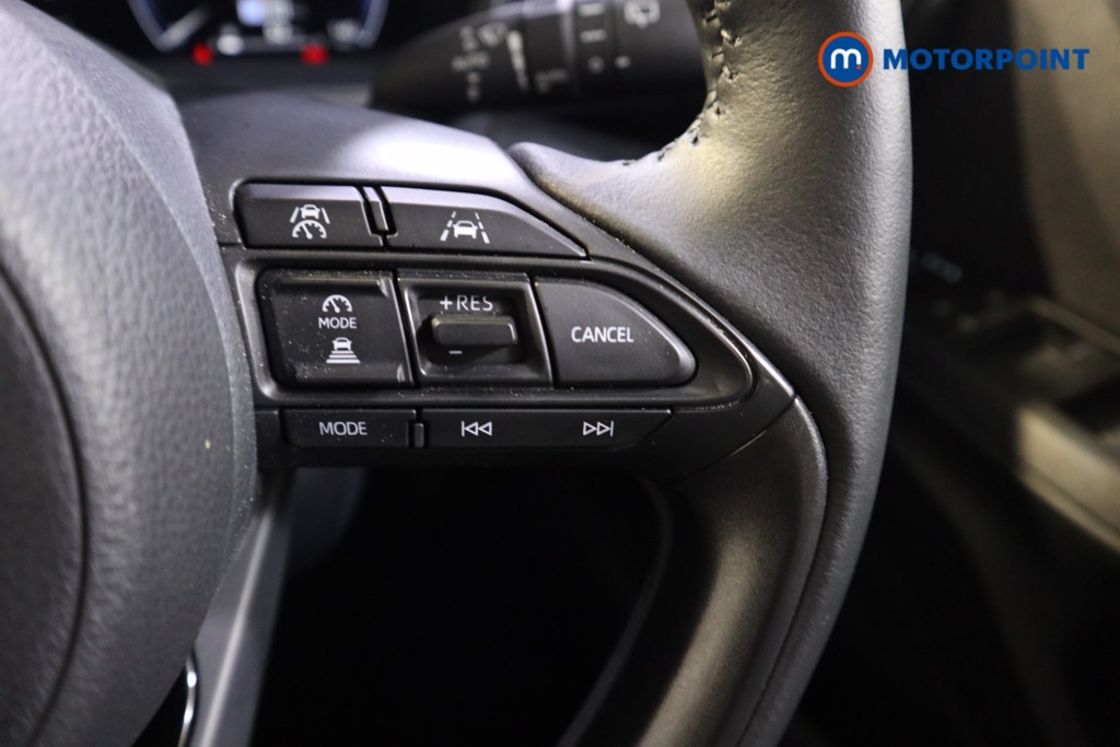 Toyota Yaris Cross Premiere Edition Automatic Petrol-Electric Hybrid Estate - Stock Number (1562638) - 4th supplementary image