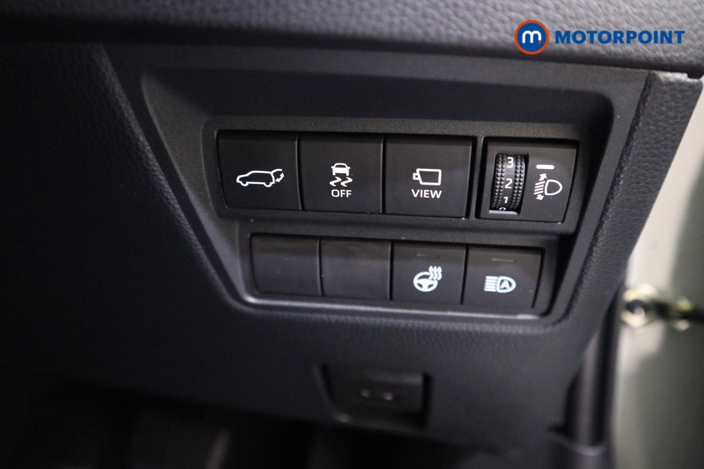 Toyota Yaris Cross Premiere Edition Automatic Petrol-Electric Hybrid Estate - Stock Number (1562638) - 9th supplementary image