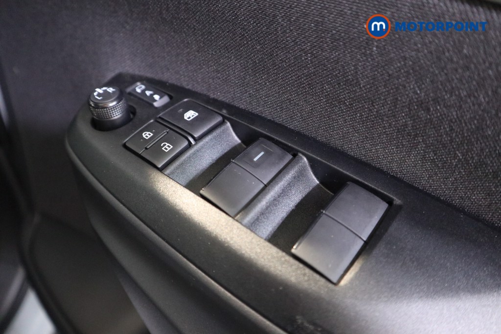 Toyota Yaris Cross Premiere Edition Automatic Petrol-Electric Hybrid Estate - Stock Number (1562638) - 10th supplementary image