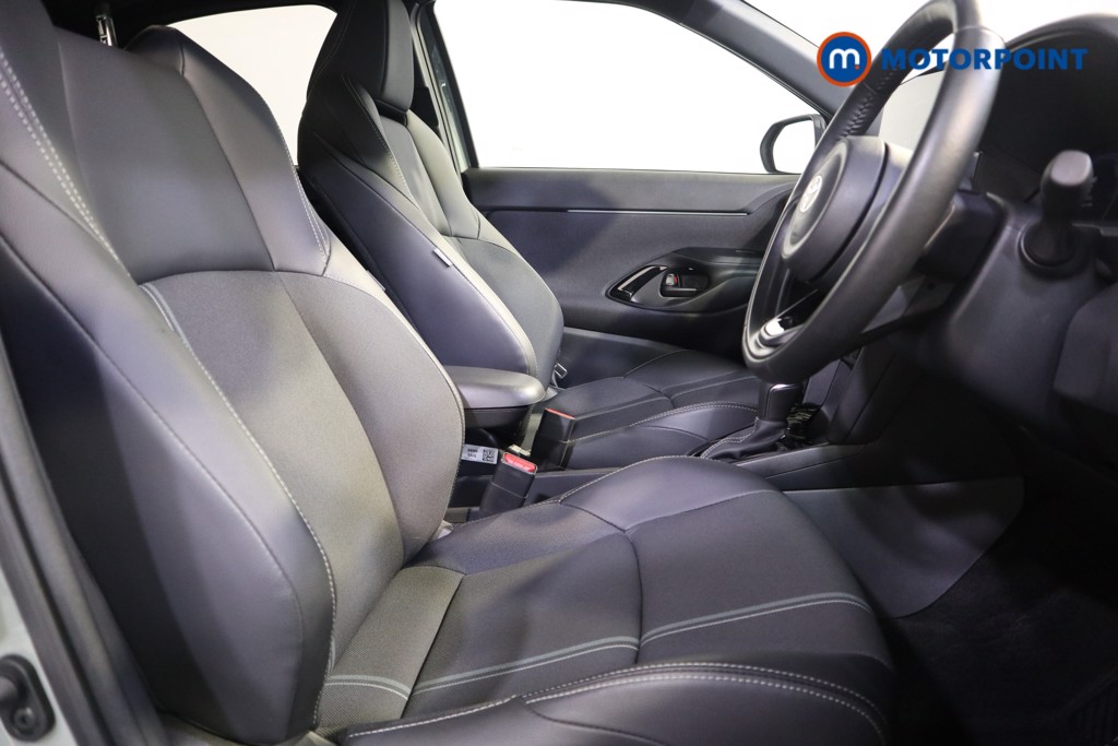 Toyota Yaris Cross Premiere Edition Automatic Petrol-Electric Hybrid Estate - Stock Number (1562638) - 11th supplementary image