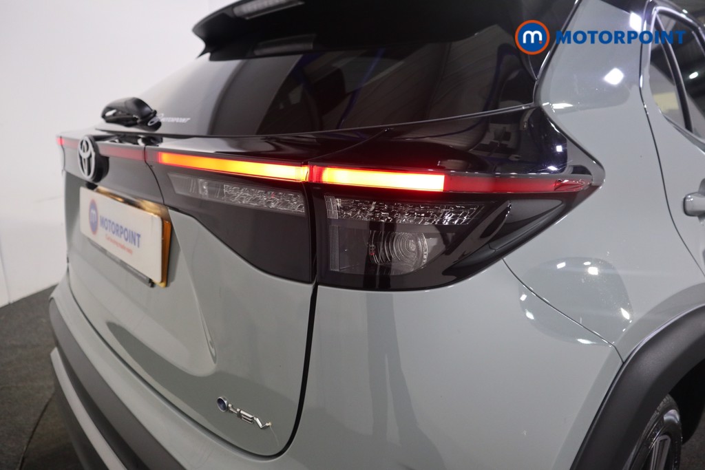 Toyota Yaris Cross Premiere Edition Automatic Petrol-Electric Hybrid Estate - Stock Number (1562638) - 22nd supplementary image