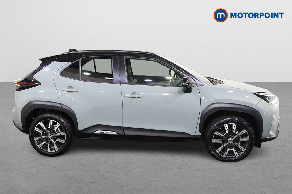 Toyota Yaris Cross Premiere Edition Automatic Petrol-Electric Hybrid Estate - Stock Number (1562638) - Drivers side