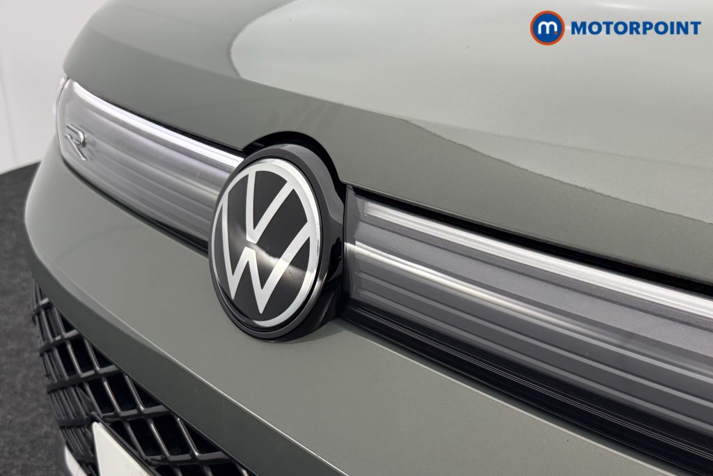 Volkswagen Tiguan R-Line Automatic Diesel SUV - Stock Number (1562798) - 18th supplementary image