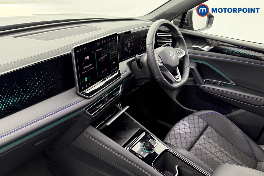 Volkswagen Tiguan R-Line Automatic Diesel SUV - Stock Number (1562798) - 19th supplementary image