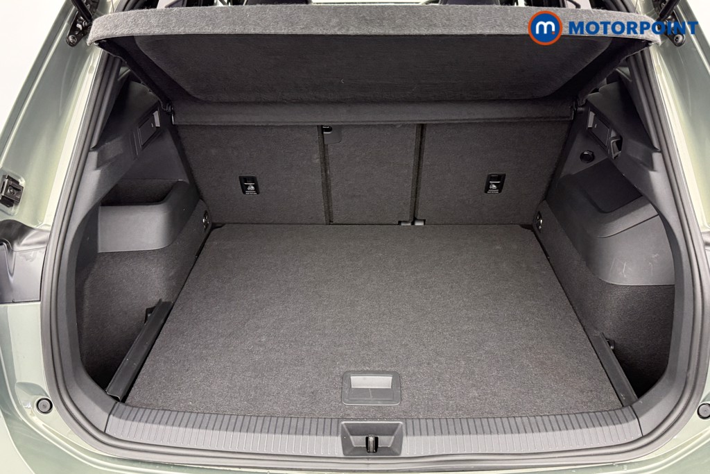Volkswagen Tiguan R-Line Automatic Diesel SUV - Stock Number (1562798) - 26th supplementary image