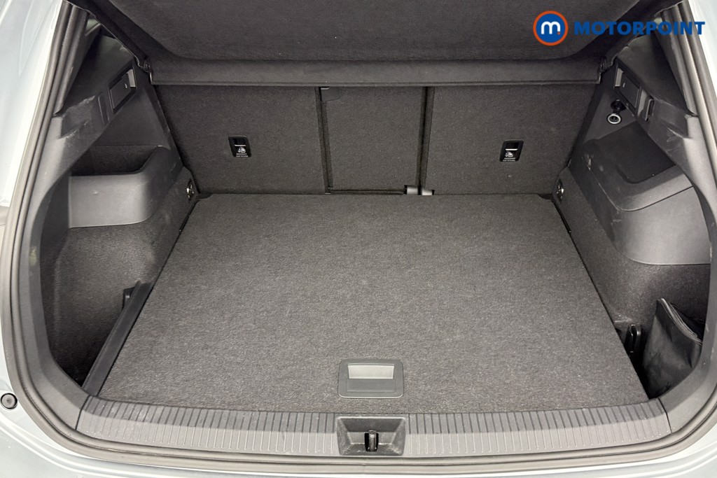 Volkswagen Tiguan R-Line Automatic Diesel SUV - Stock Number (1562800) - 23rd supplementary image