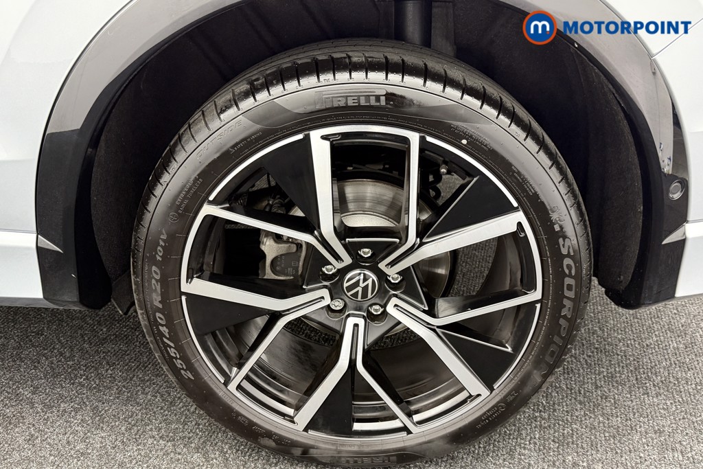 Volkswagen Tiguan R-Line Automatic Diesel SUV - Stock Number (1562800) - 27th supplementary image