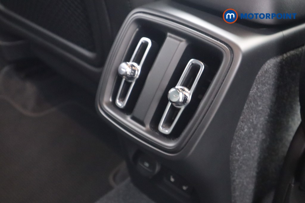 Volvo Xc40 R Design Automatic Petrol SUV - Stock Number (1563338) - 14th supplementary image