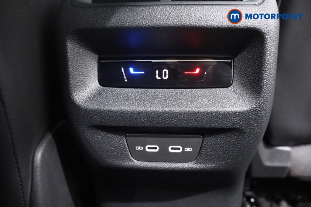 Volkswagen Tiguan R-Line Automatic Diesel SUV - Stock Number (1563418) - 19th supplementary image