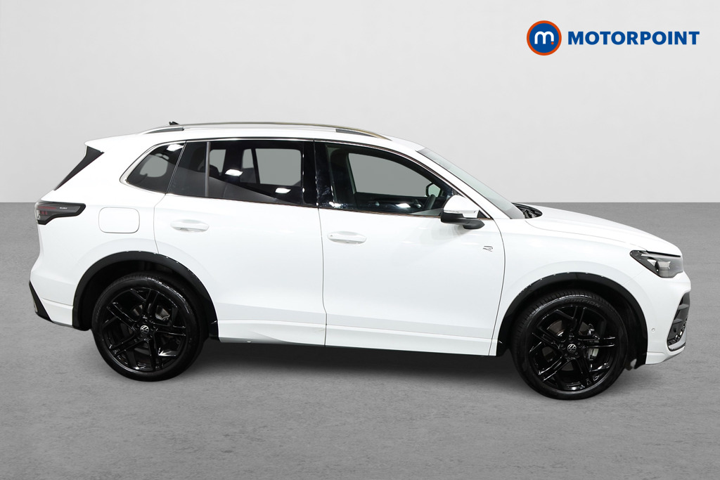 Volkswagen Tiguan R-Line Automatic Diesel SUV - Stock Number (1563418) - Drivers side