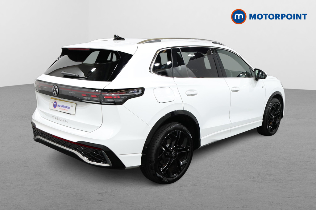 Volkswagen Tiguan R-Line Automatic Diesel SUV - Stock Number (1563418) - Drivers side rear corner