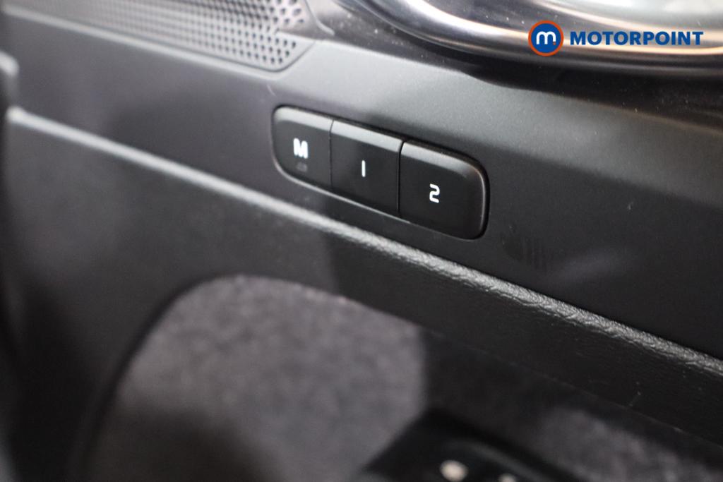 Volvo Xc40 Plus Automatic Electric SUV - Stock Number (1563445) - 11th supplementary image