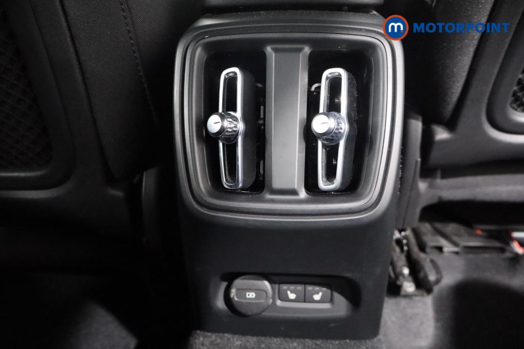 Volvo Xc40 Plus Automatic Electric SUV - Stock Number (1563445) - 16th supplementary image