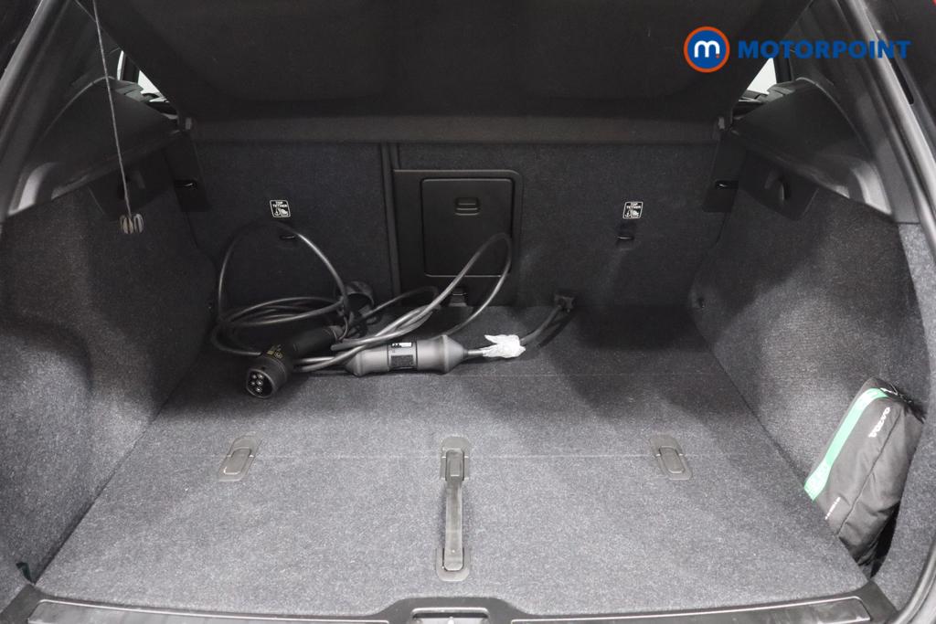 Volvo Xc40 Plus Automatic Electric SUV - Stock Number (1563445) - 18th supplementary image