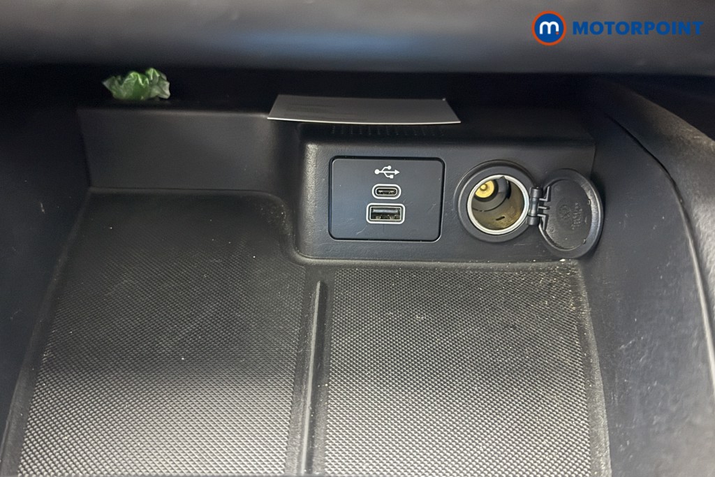 Ford Kuga St-Line X Edition Automatic Petrol Plug-In Hybrid SUV - Stock Number (1563510) - 6th supplementary image