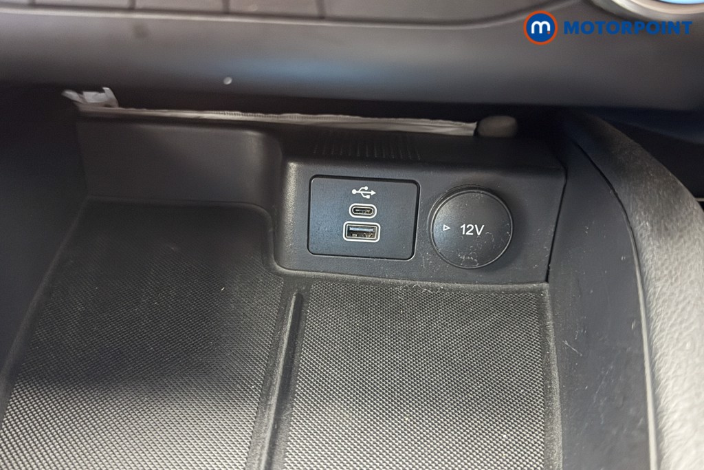 Ford Kuga St-Line Edition Automatic Petrol Plug-In Hybrid SUV - Stock Number (1563513) - 5th supplementary image