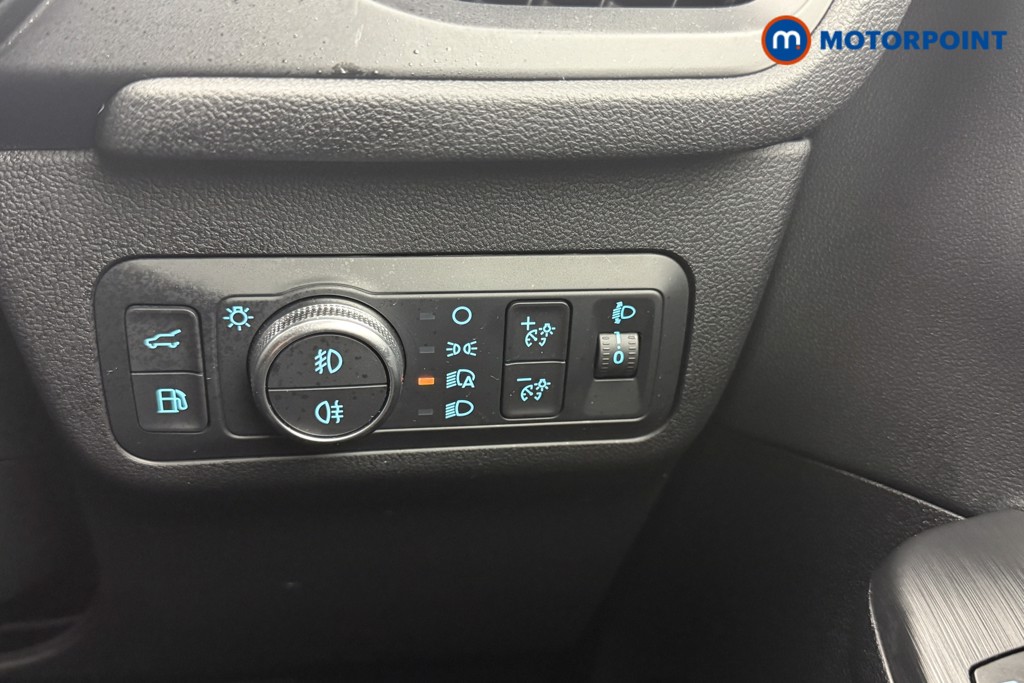 Ford Kuga St-Line Edition Automatic Petrol Plug-In Hybrid SUV - Stock Number (1563513) - 9th supplementary image
